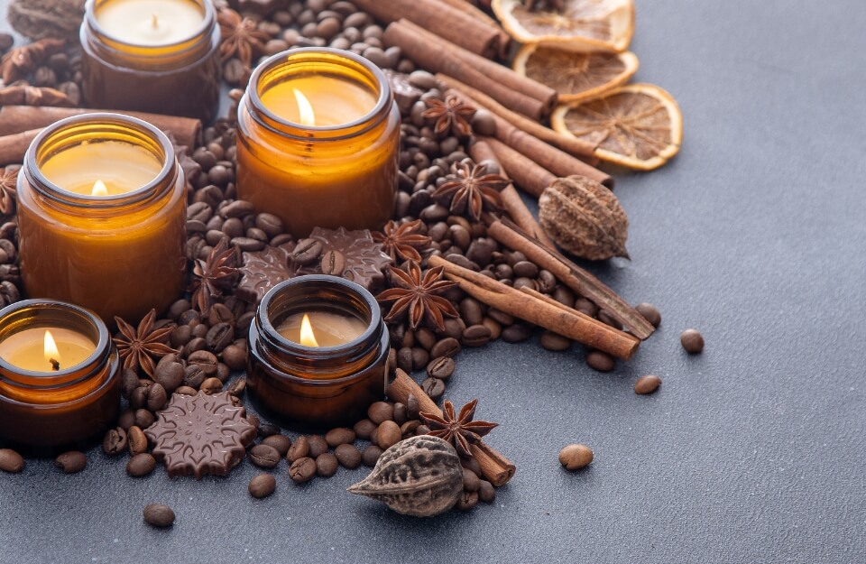 from-pumpkin-spice-to-pine-seasonal-cleaning-tips-for-fall-and-winter-scents