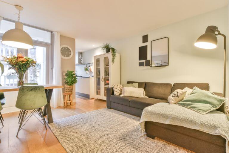 from-cluttered-to-carefree-how-maid-services-in-fishers-in-can-transform-your-spring