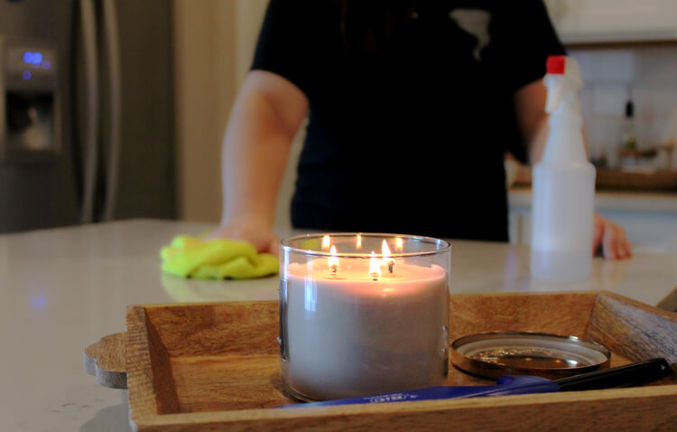 wiping-table-candle